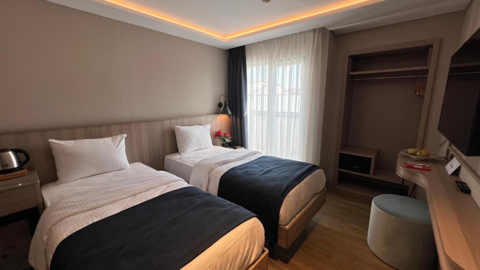 Woxx Hotel Istanbul Exteriör bild
