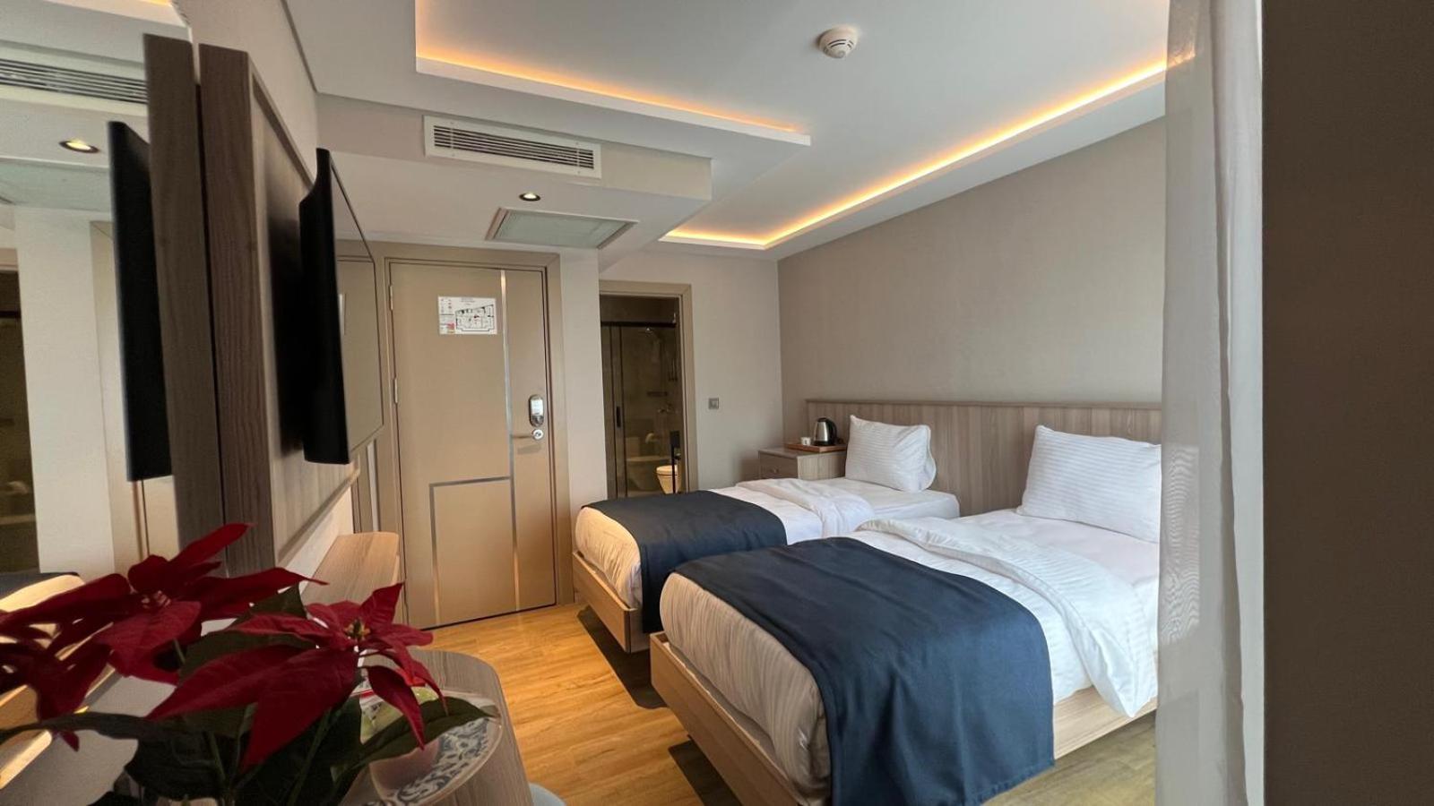 Woxx Hotel Istanbul Exteriör bild