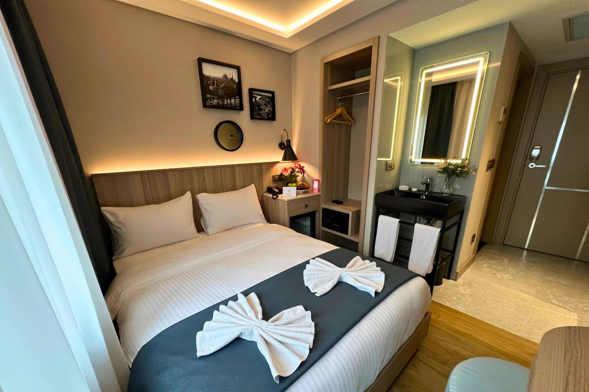 Woxx Hotel Istanbul Exteriör bild
