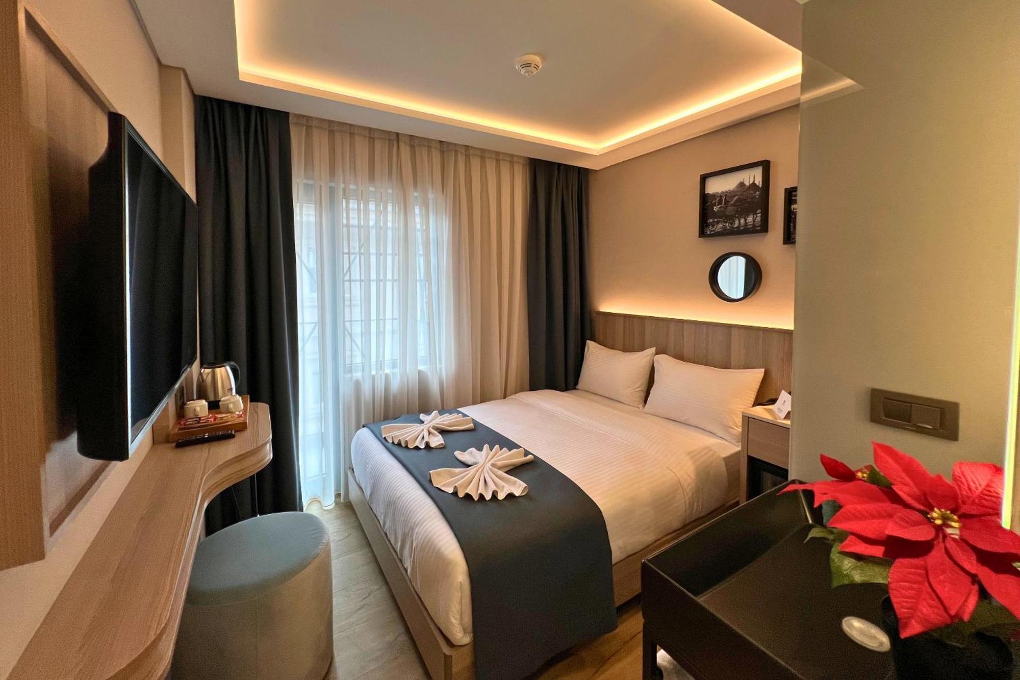 Woxx Hotel Istanbul Exteriör bild