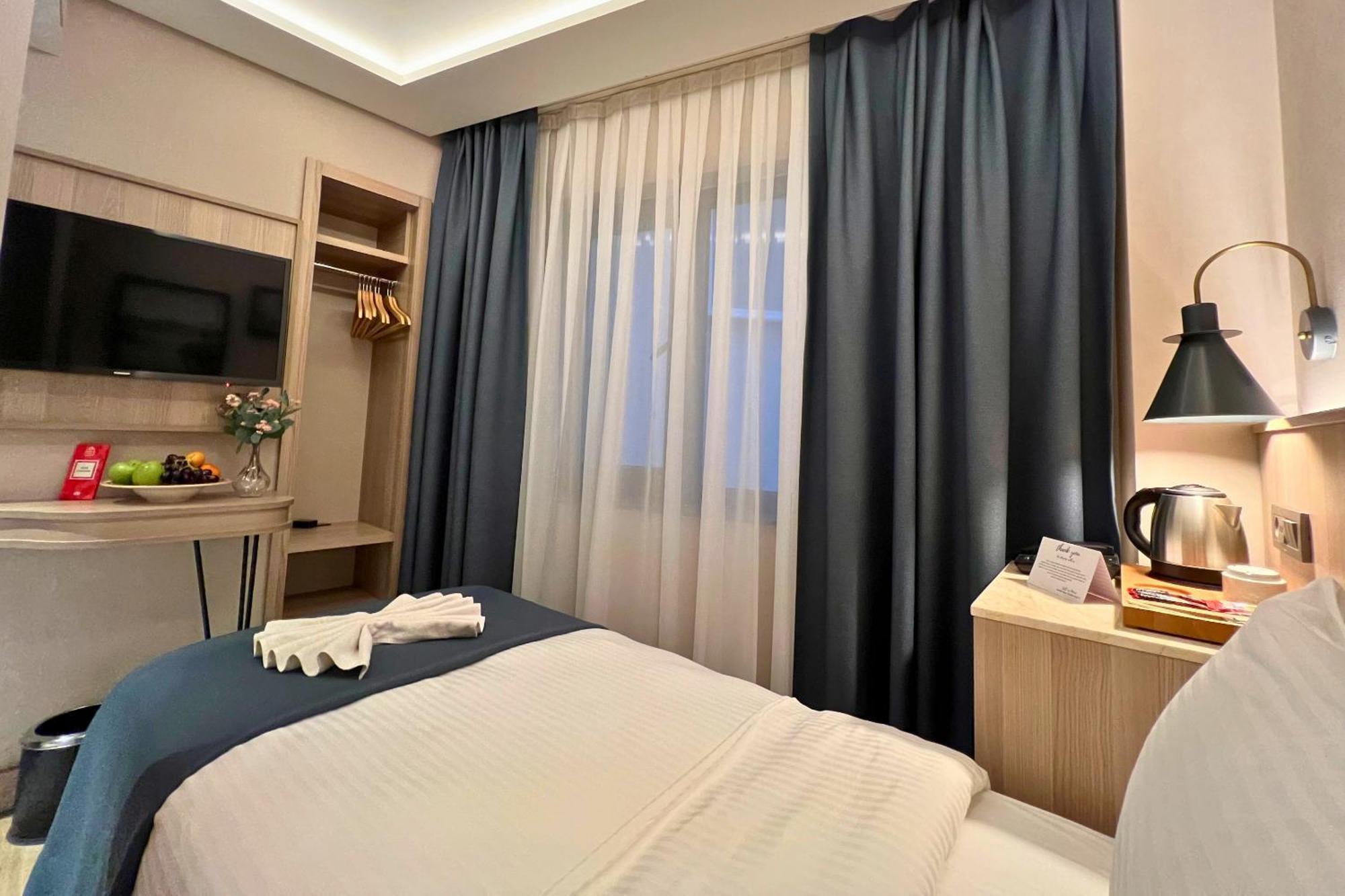 Woxx Hotel Istanbul Exteriör bild