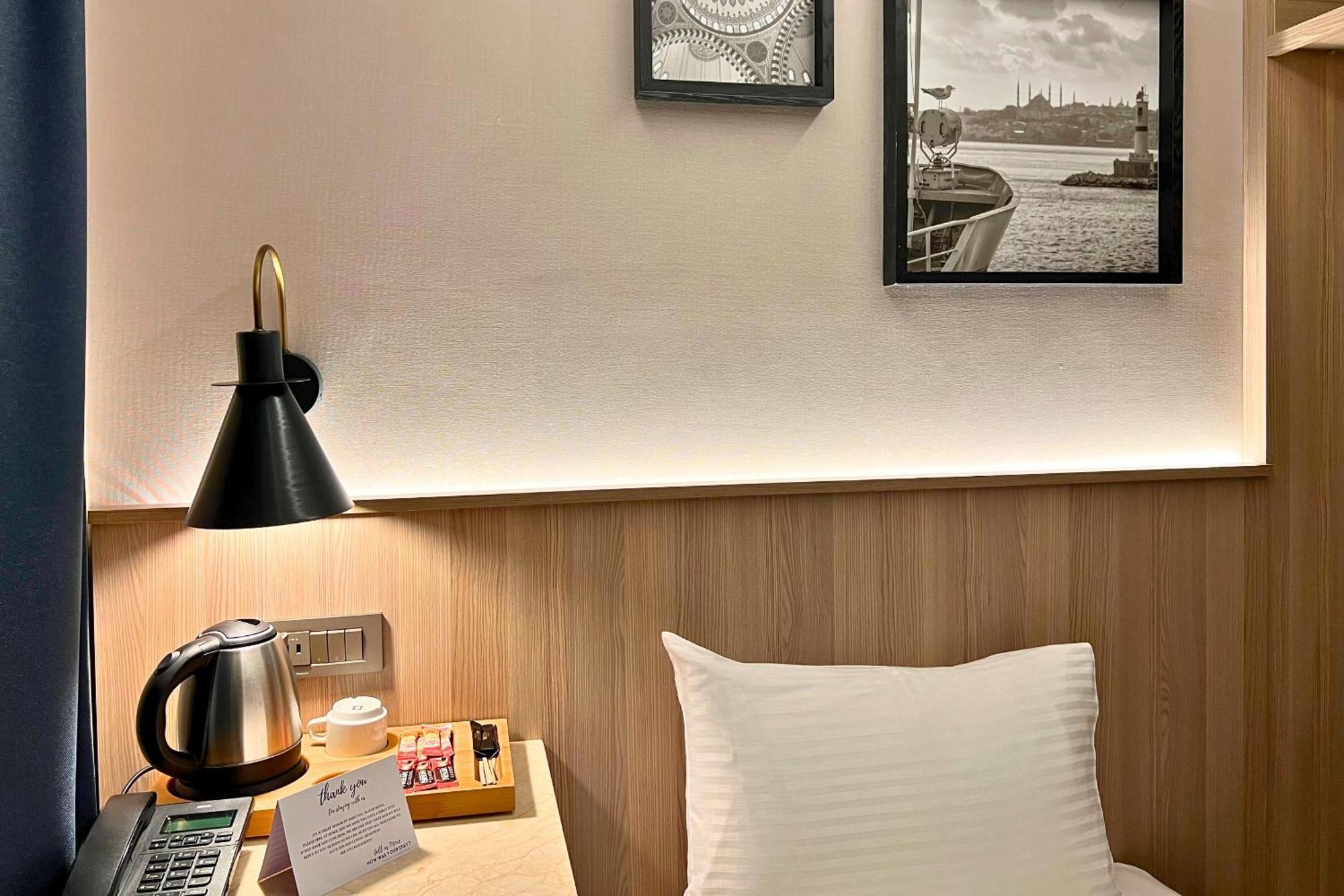 Woxx Hotel Istanbul Exteriör bild