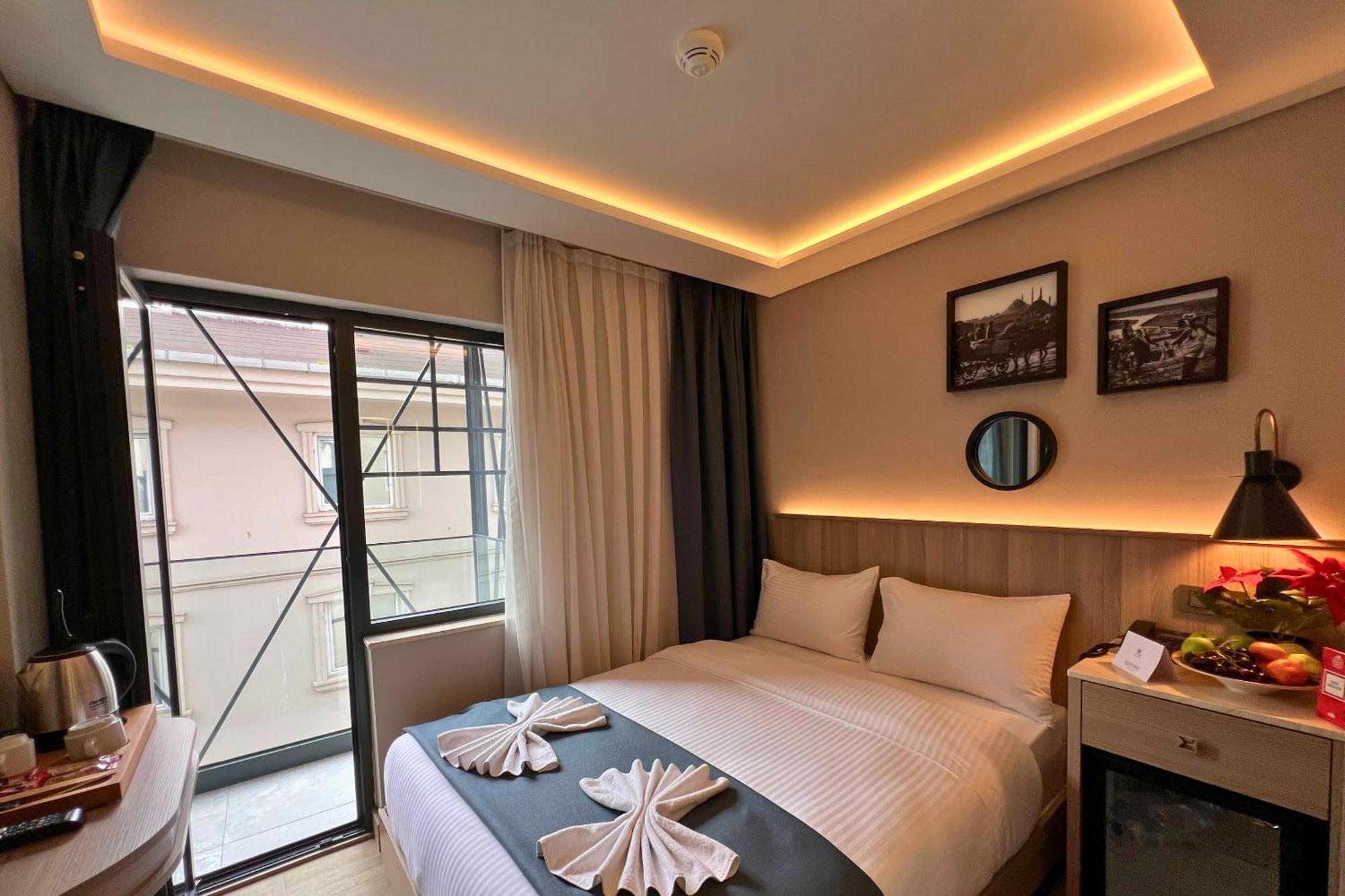 Woxx Hotel Istanbul Exteriör bild